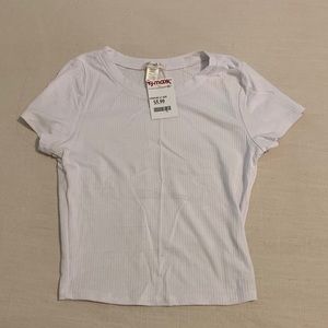 Short sleeved (slightly cropped)